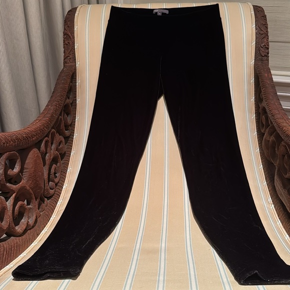 NWOT VINCE VELVET LEGGINGS WITH SHIMMER IN BLACK SIZE SMALL - Picture 3 of 12